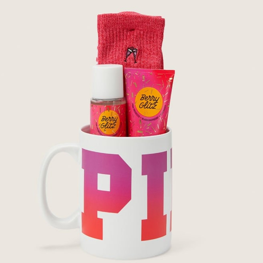 VS PINK MUG GIFT SET